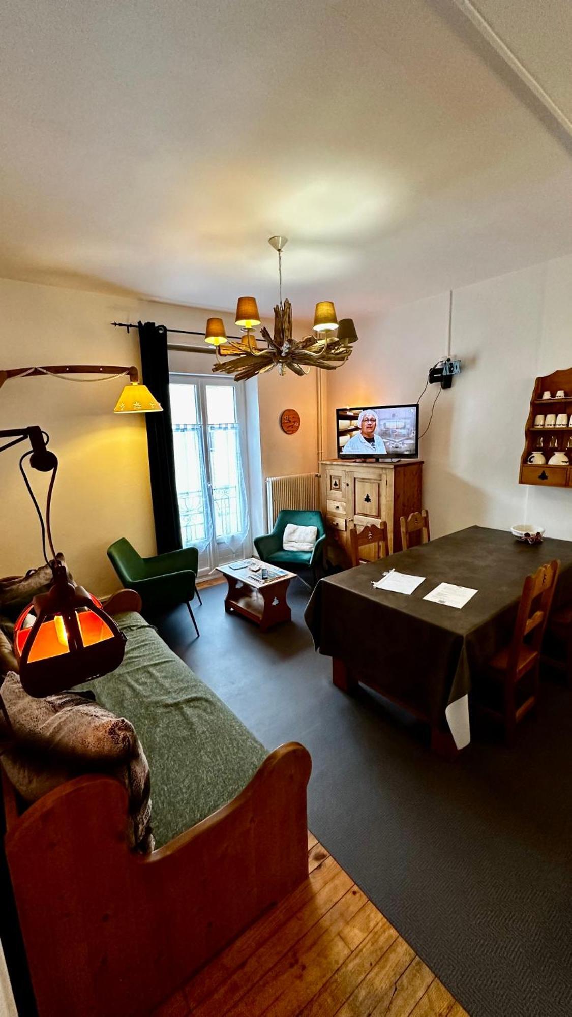 Les Montagnettes Apartment Ngoại thất bức ảnh
